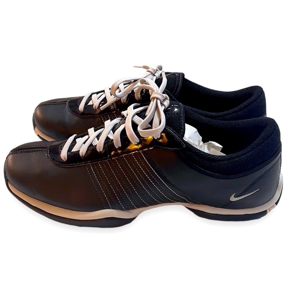 Nike Golf Women's Delight II Soft Spike Shoes Size 8 Black and Gray New with Box